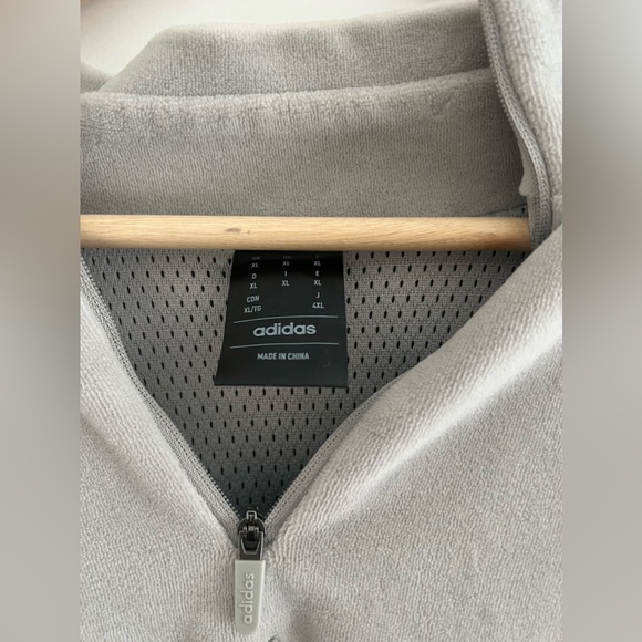 Adidas shirt short sleeve - Picture 5 of 6